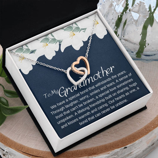 Grandmother Bond | Interlocking Hearts Necklace