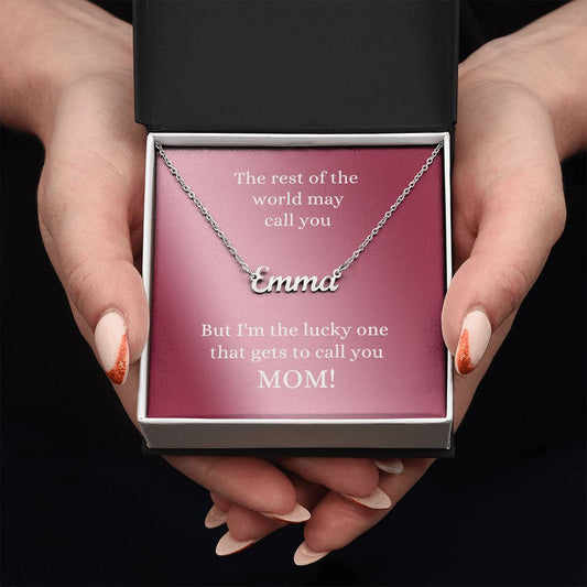 Mom I'm the Lucky One | Custom Name Necklace Maroon Card